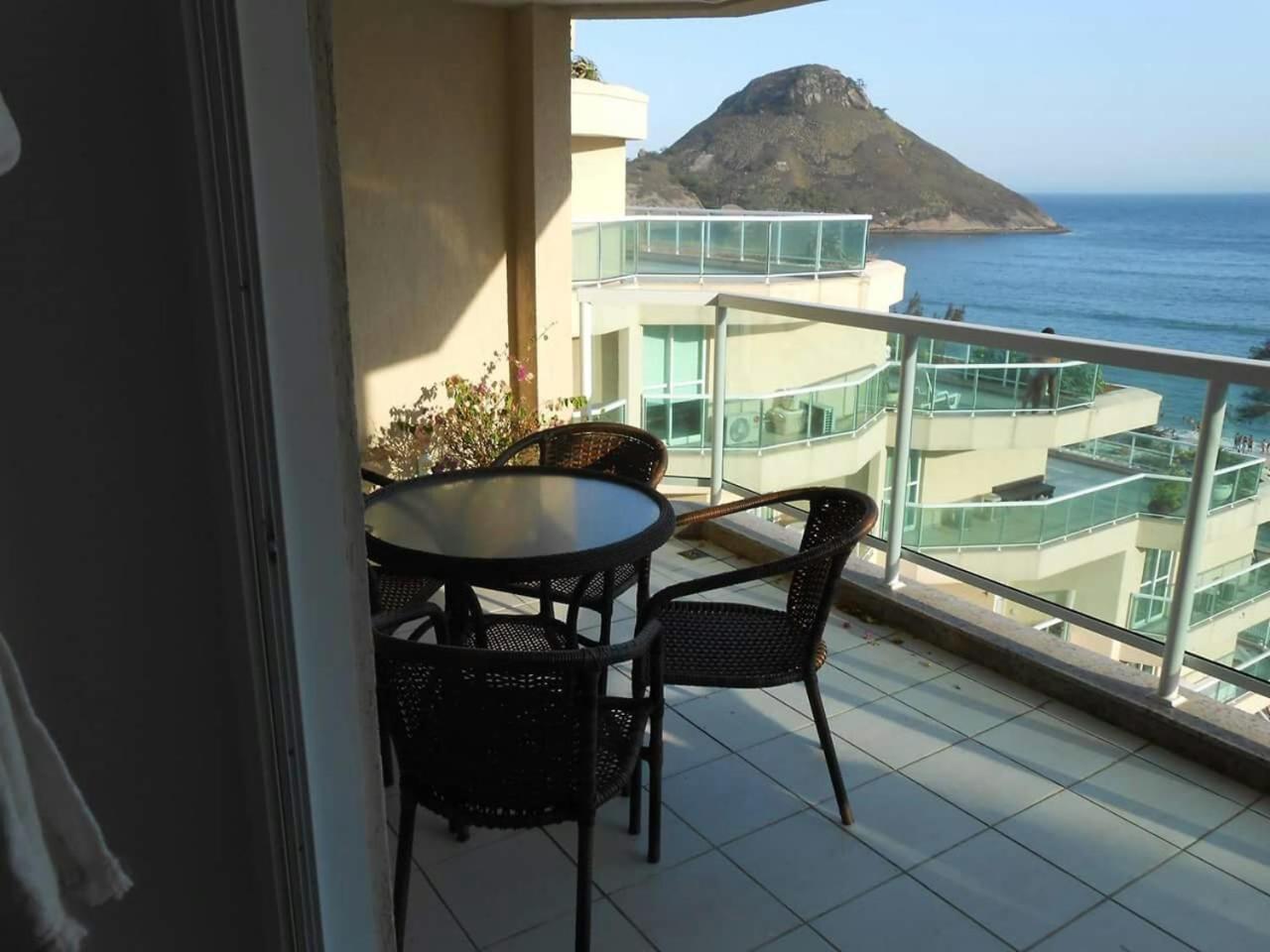 Frente Mar Apartamento *